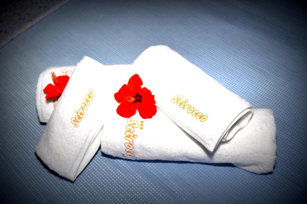チェファル シロッコ Bed & Breakfast エクステリア 写真