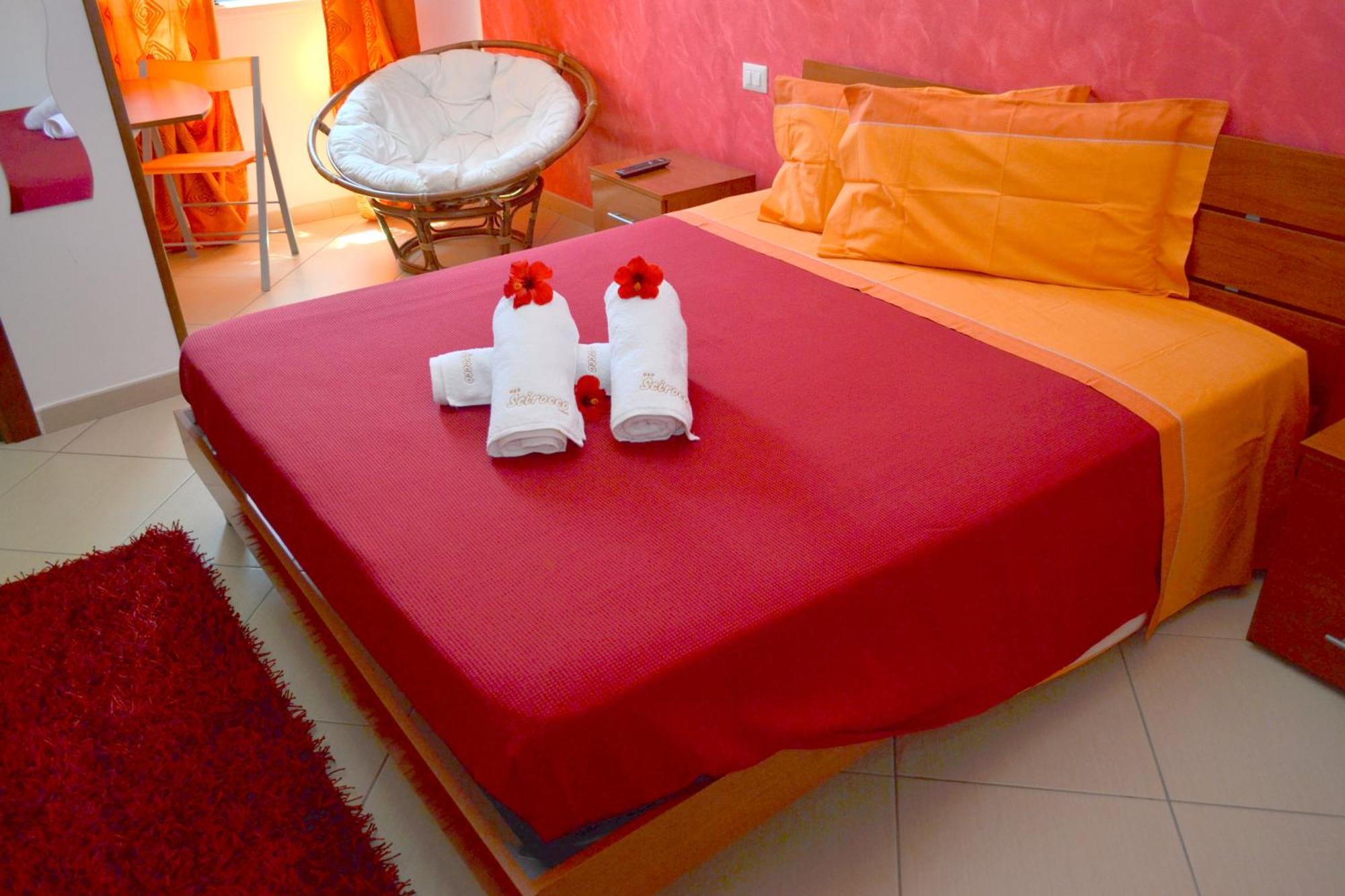 チェファル シロッコ Bed & Breakfast 部屋 写真