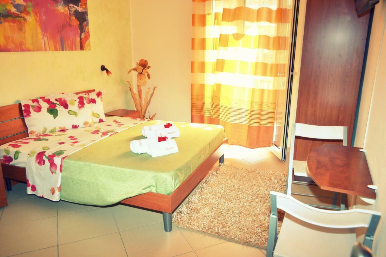 チェファル シロッコ Bed & Breakfast 部屋 写真